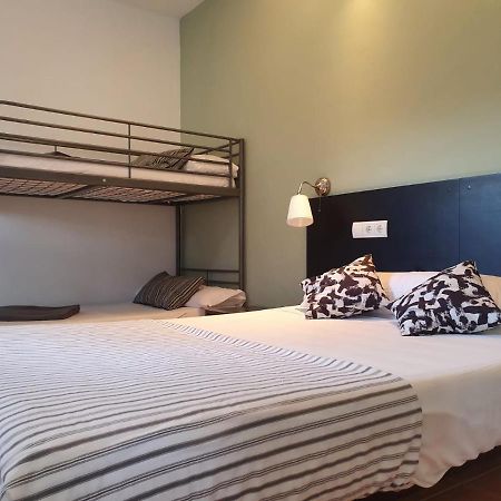 Hostal Ayamonte Los Mellizos Bagian luar foto