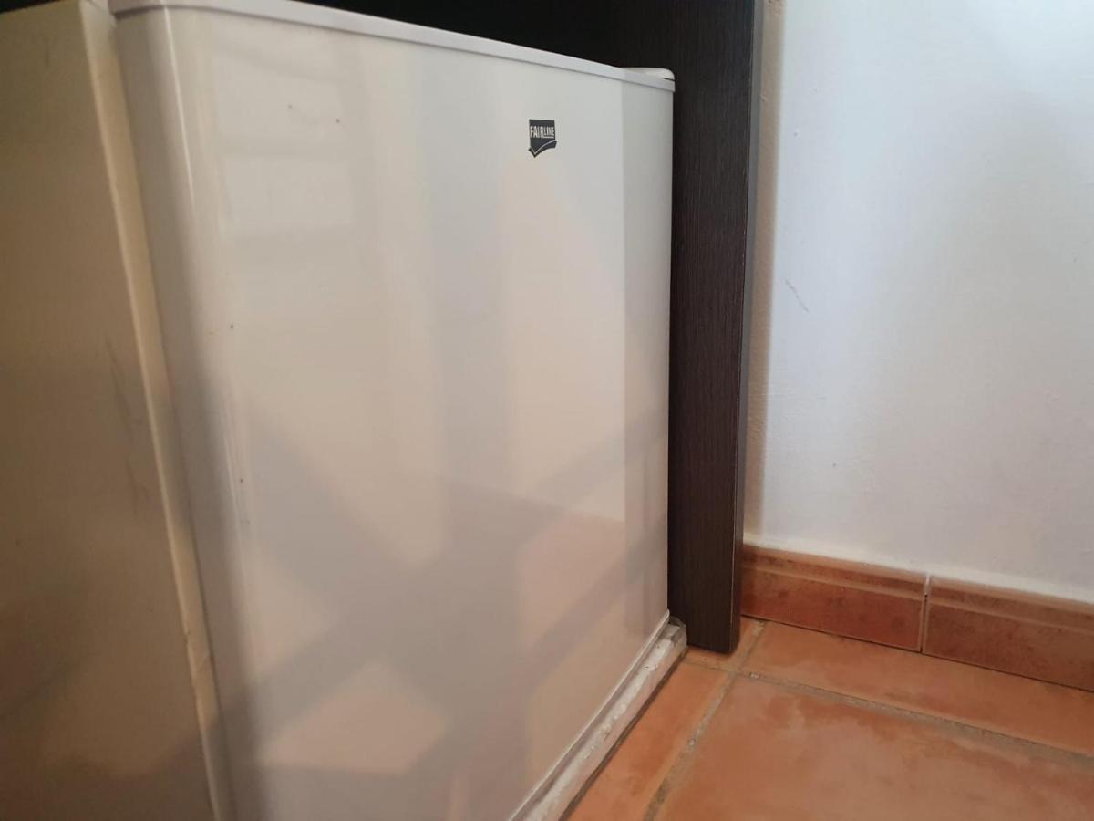 Hostal Ayamonte Los Mellizos Bagian luar foto