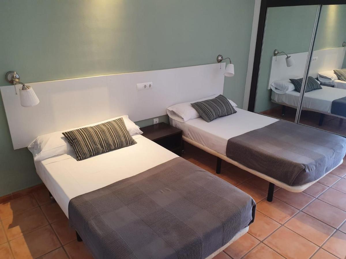 Hostal Ayamonte Los Mellizos Bagian luar foto