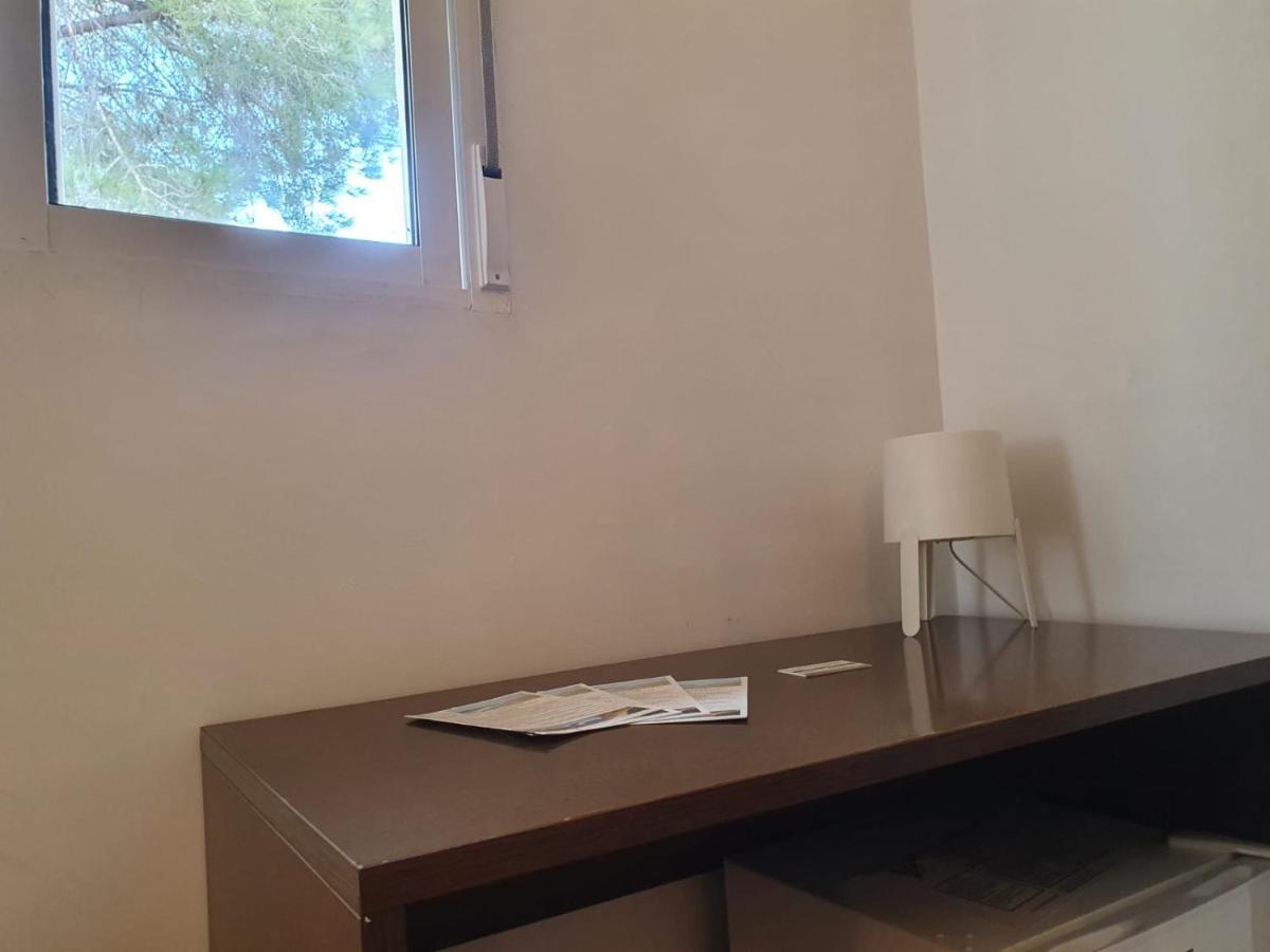 Hostal Ayamonte Los Mellizos Bagian luar foto